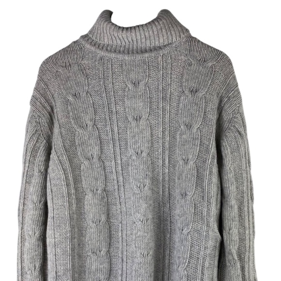 Gap Mens Large Turtleneck Sweater Pullover Lambs Wool Gray Chunky Cable Knit - Picture 2 of 4